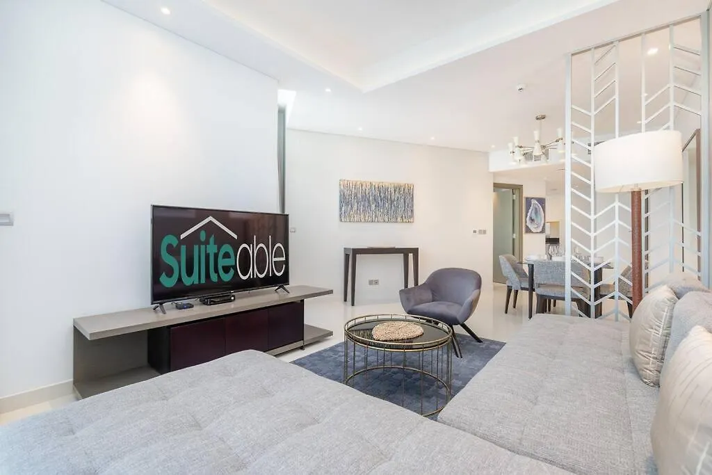 Sophisticated Business Bay Canal View By Suiteable 두바이 아랍에미리트