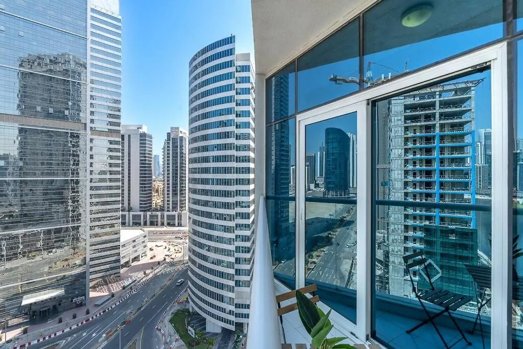 아파트 Sophisticated Business Bay Canal View By Suiteable 두바이