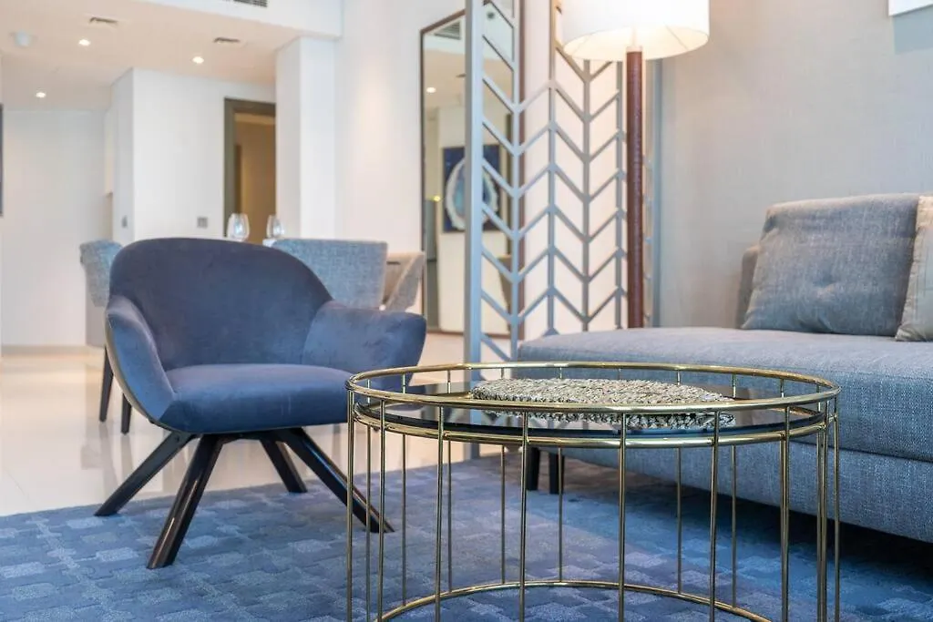 아파트 Sophisticated Business Bay Canal View By Suiteable 두바이 아랍에미리트