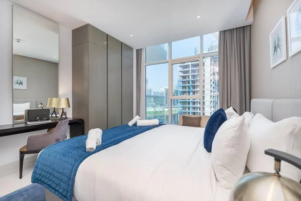 아파트 Sophisticated Business Bay Canal View By Suiteable 두바이