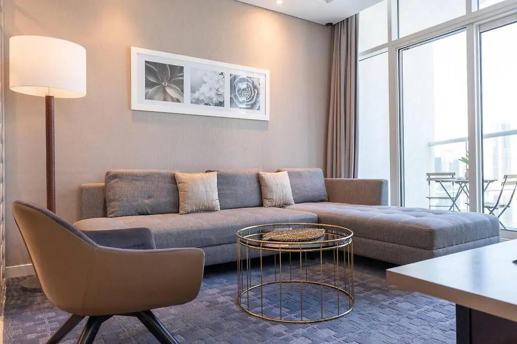 Sophisticated Business Bay Canal View By Suiteable 두바이 아파트